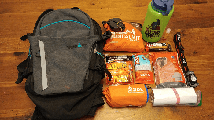What to Bring On a Hike